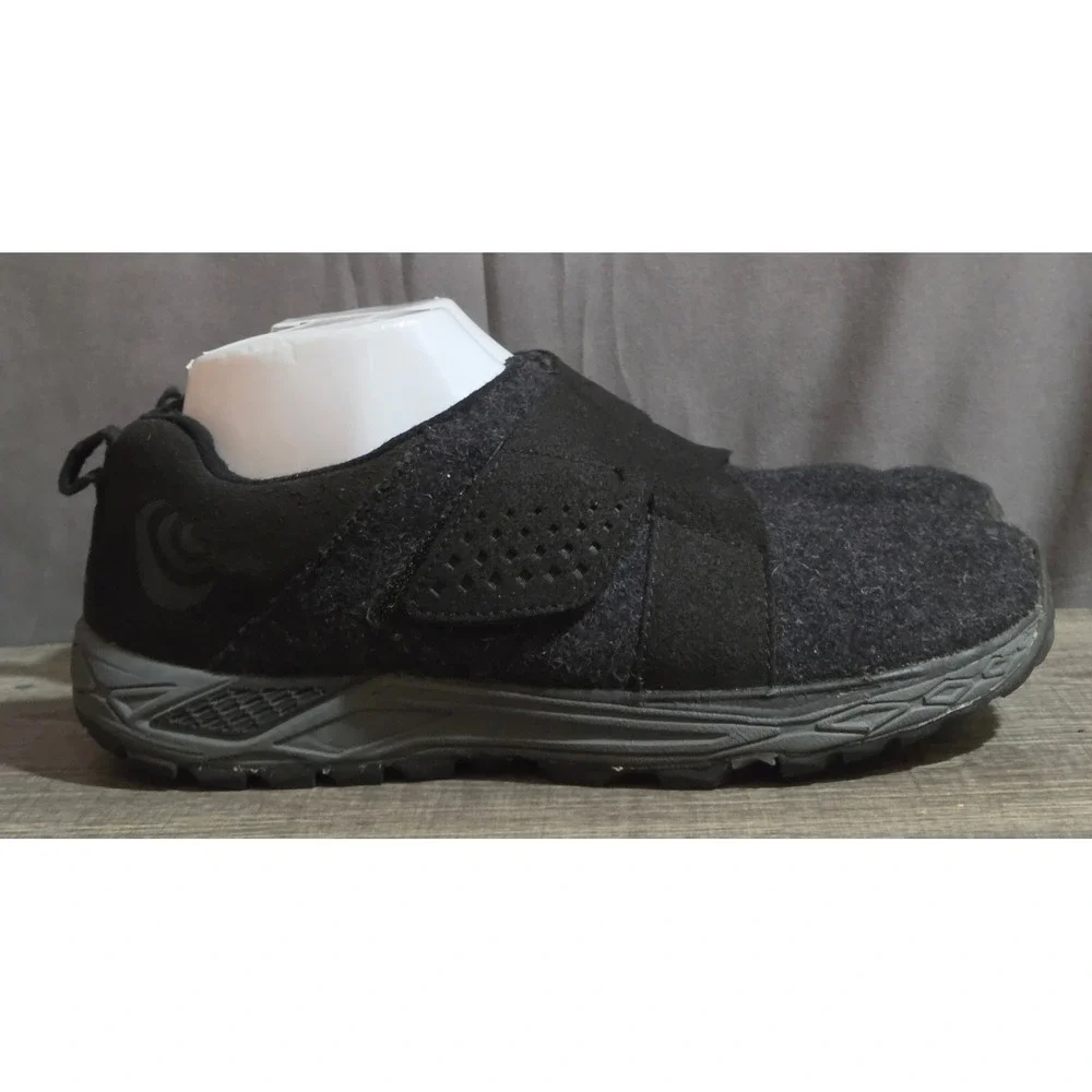 Topo Athletic Rekovr Recovery Shoes Womens Size 8 Black